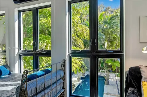 1680 Onaway Drive Coconut Grove FL 33133