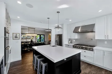 1680 Onaway Drive Coconut Grove FL 33133