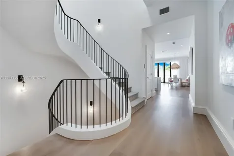 2615 Anderson Road Coral Gables FL 33134