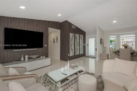 22173 SW 98th Court Cutler Bay FL 33190