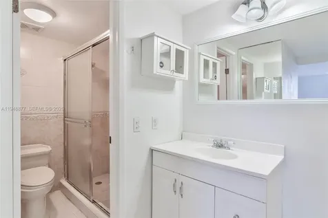 8895 Fontainebleau Boulevard Miami FL 33172
