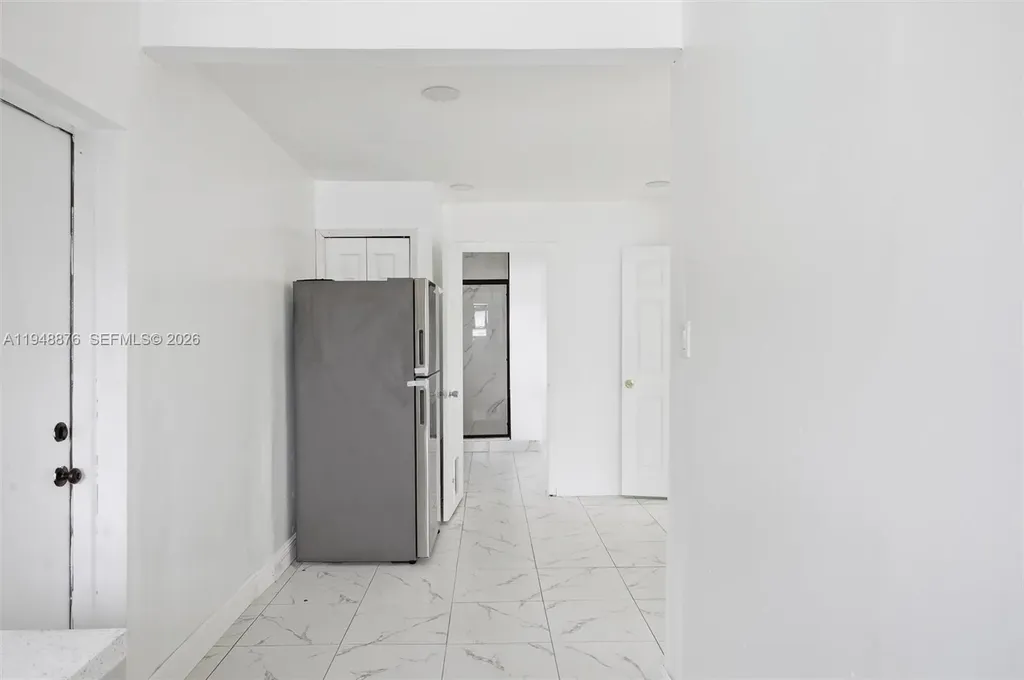 2280 SW 43rd Avenue Fort Lauderdale FL 33317