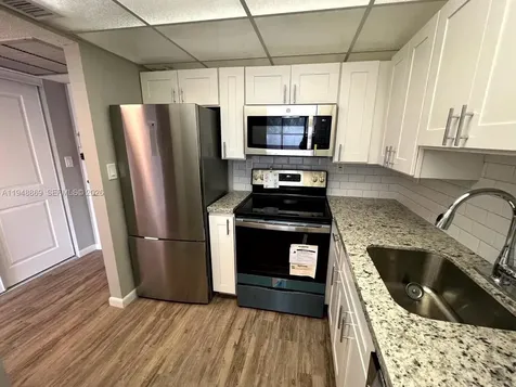 210 172nd Street Sunny Isles Beach FL 33160