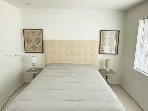 7700 Collins Avenue Miami Beach FL 33141