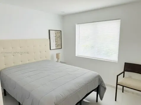 7700 Collins Avenue Miami Beach FL 33141