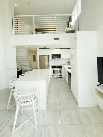 7700 Collins Avenue Miami Beach FL 33141