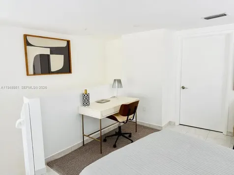 7700 Collins Avenue Miami Beach FL 33141