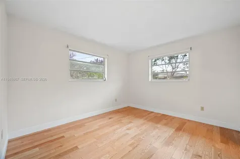 8525 SW 100th Avenue Miami FL 33173