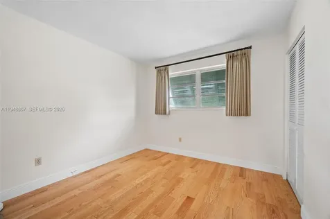 8525 SW 100th Avenue Miami FL 33173