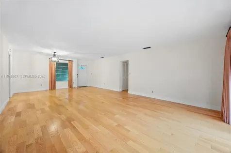 8525 SW 100th Avenue Miami FL 33173