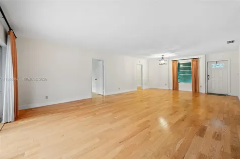 8525 SW 100th Avenue Miami FL 33173