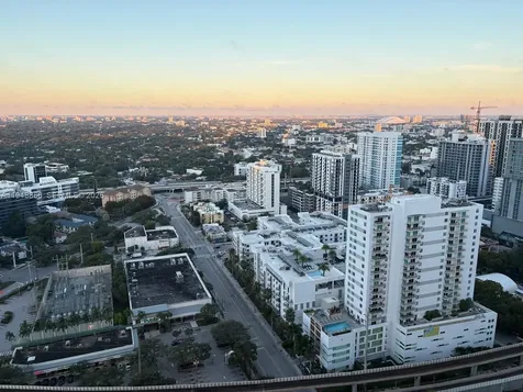 60 SW 13th Street Miami FL 33130