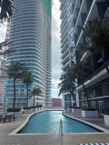 60 SW 13th Street Miami FL 33130