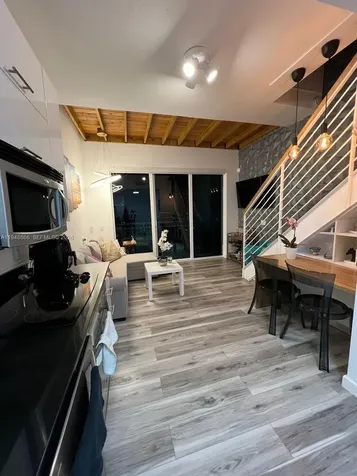 60 SW 13th Street Miami FL 33130