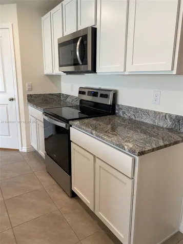 4961 SW 88 Place Ocala FL 34476