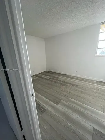 4550 NW 9th Street Miami FL 33126