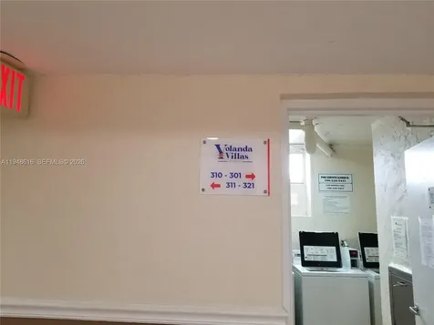 4550 NW 9th Street Miami FL 33126