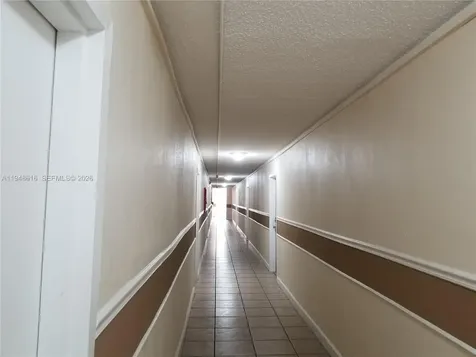 4550 NW 9th Street Miami FL 33126