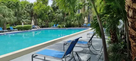 4550 NW 9th Street Miami FL 33126