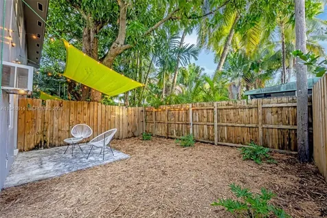 1730 NE 7th Street Fort Lauderdale FL 33304