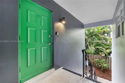 1730 NE 7th Street Fort Lauderdale FL 33304