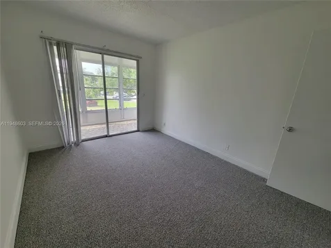 196 E Mansfield E Boca Raton FL 33434
