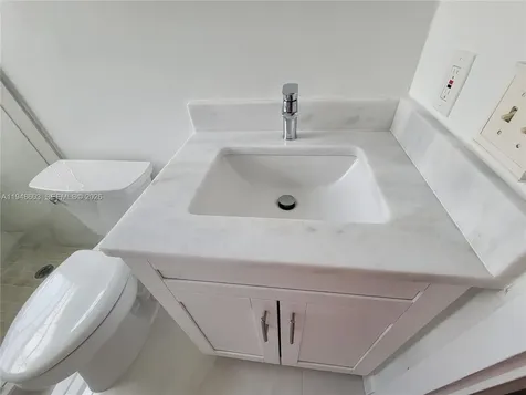 196 E Mansfield E Boca Raton FL 33434
