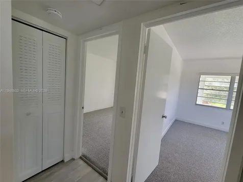 196 E Mansfield E Boca Raton FL 33434