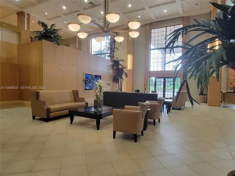 196 E Mansfield E Boca Raton FL 33434
