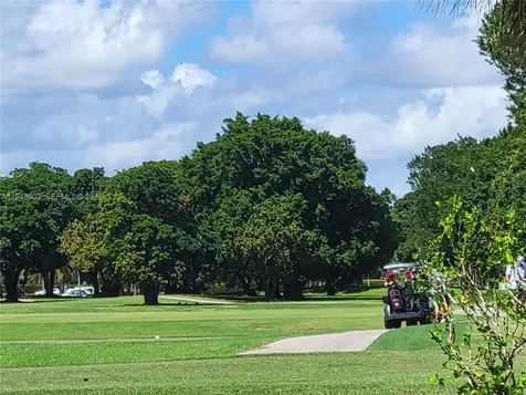 196 E Mansfield E Boca Raton FL 33434