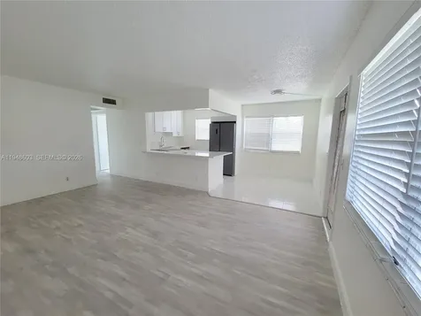 196 E Mansfield E Boca Raton FL 33434