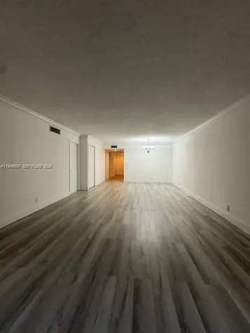 321 Lakeview Drive Weston FL 33326