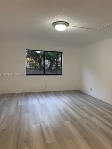 321 Lakeview Drive Weston FL 33326