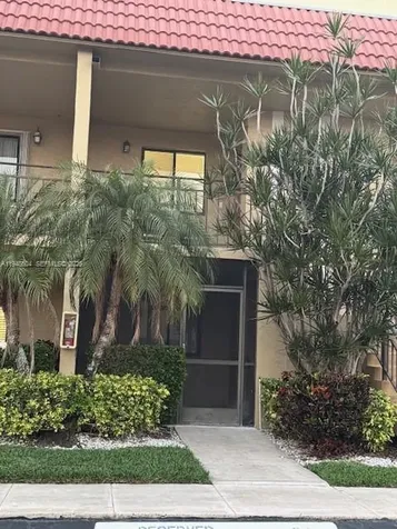 321 Lakeview Drive Weston FL 33326