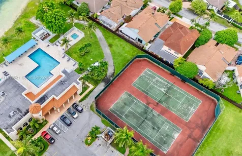 1171 NW 125th Court Miami FL 33182
