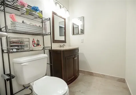15235 SW 64th Terrace Miami FL 33193
