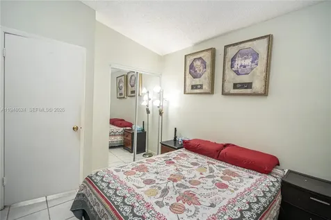 15235 SW 64th Terrace Miami FL 33193