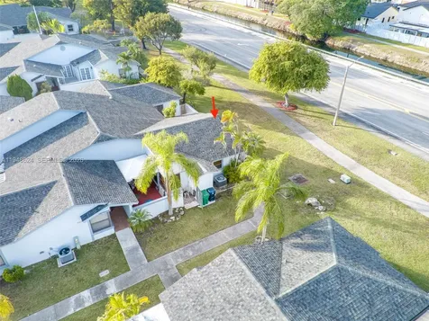 15235 SW 64th Terrace Miami FL 33193