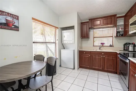 15235 SW 64th Terrace Miami FL 33193