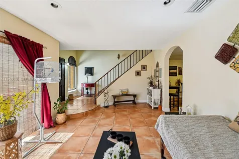 10365 SW 11th Terrace Miami FL 33174