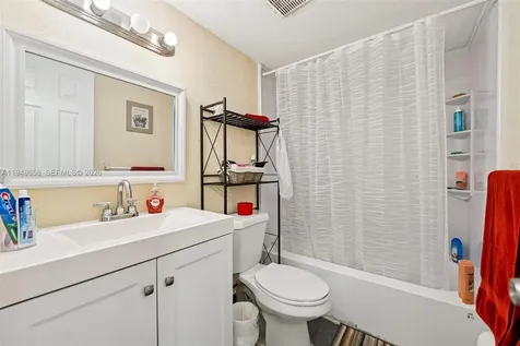 10365 SW 11th Terrace Miami FL 33174