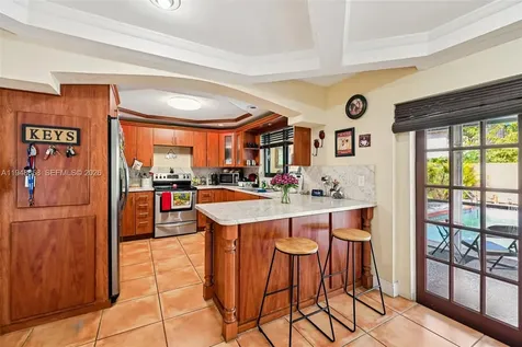 10365 SW 11th Terrace Miami FL 33174