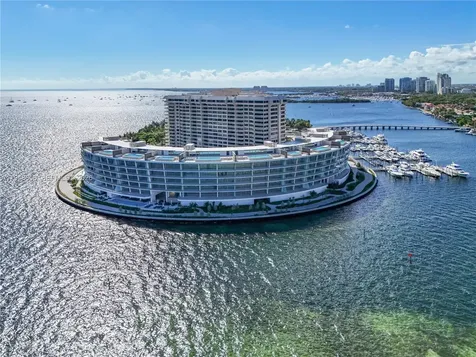 5 Grove Isle Miami FL 33133