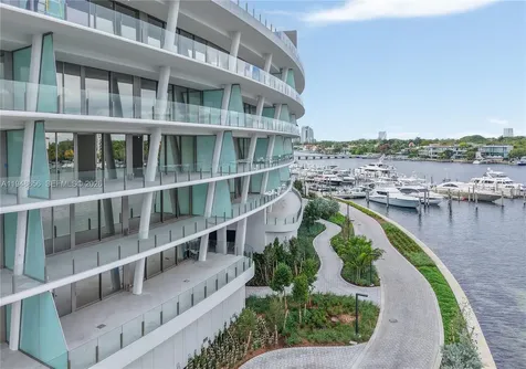 5 Grove Isle Miami FL 33133