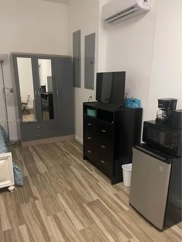 1360 SW 142nd Avenue Miami FL 33184