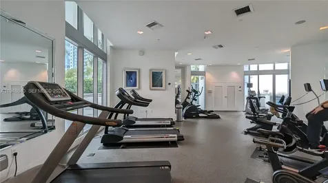 350 S Miami Avenue Miami FL 33130