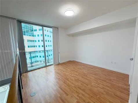 350 S Miami Avenue Miami FL 33130