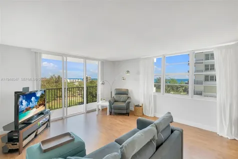 2121 N Ocean Boulevard Boca Raton FL 33431