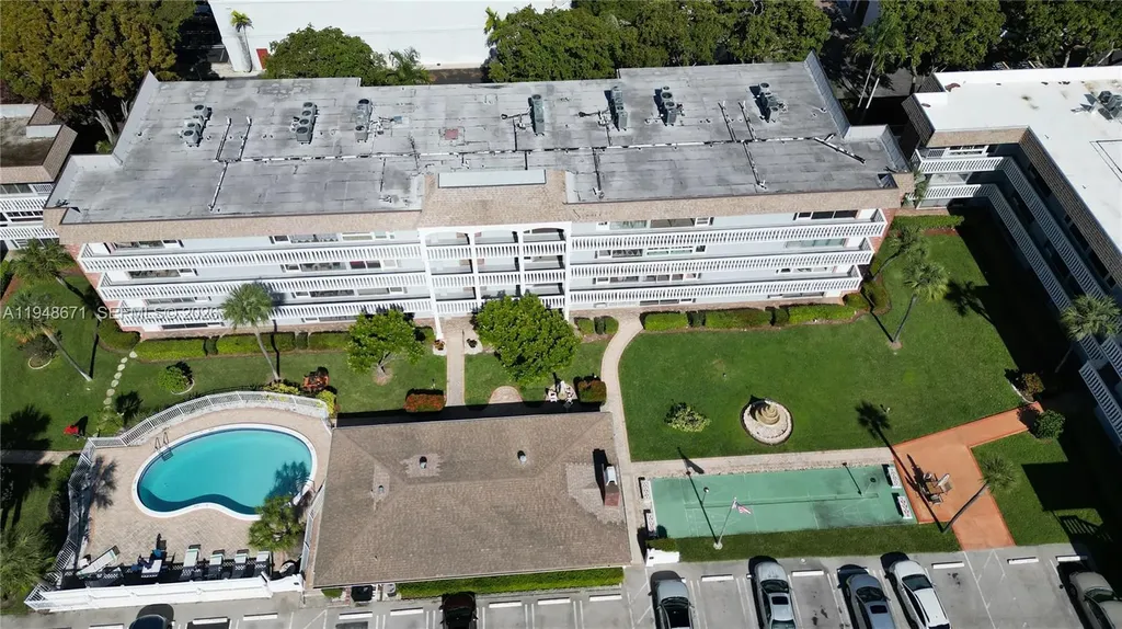 1965 SE 5th Court Pompano Beach FL 33060