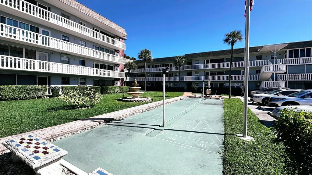 1965 SE 5th Court Pompano Beach FL 33060